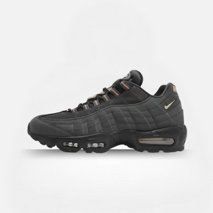 NIKE AIR MAX 95 X SYNA