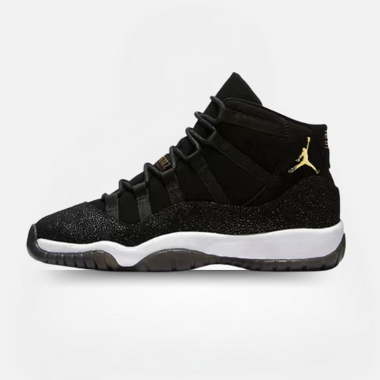 AIR JORDAN RETRO 11 HEIRESS BLACK STINGRAY